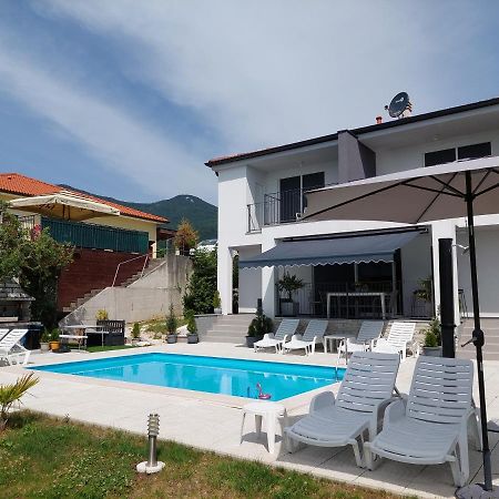 Villa Madlen Icici Exterior foto